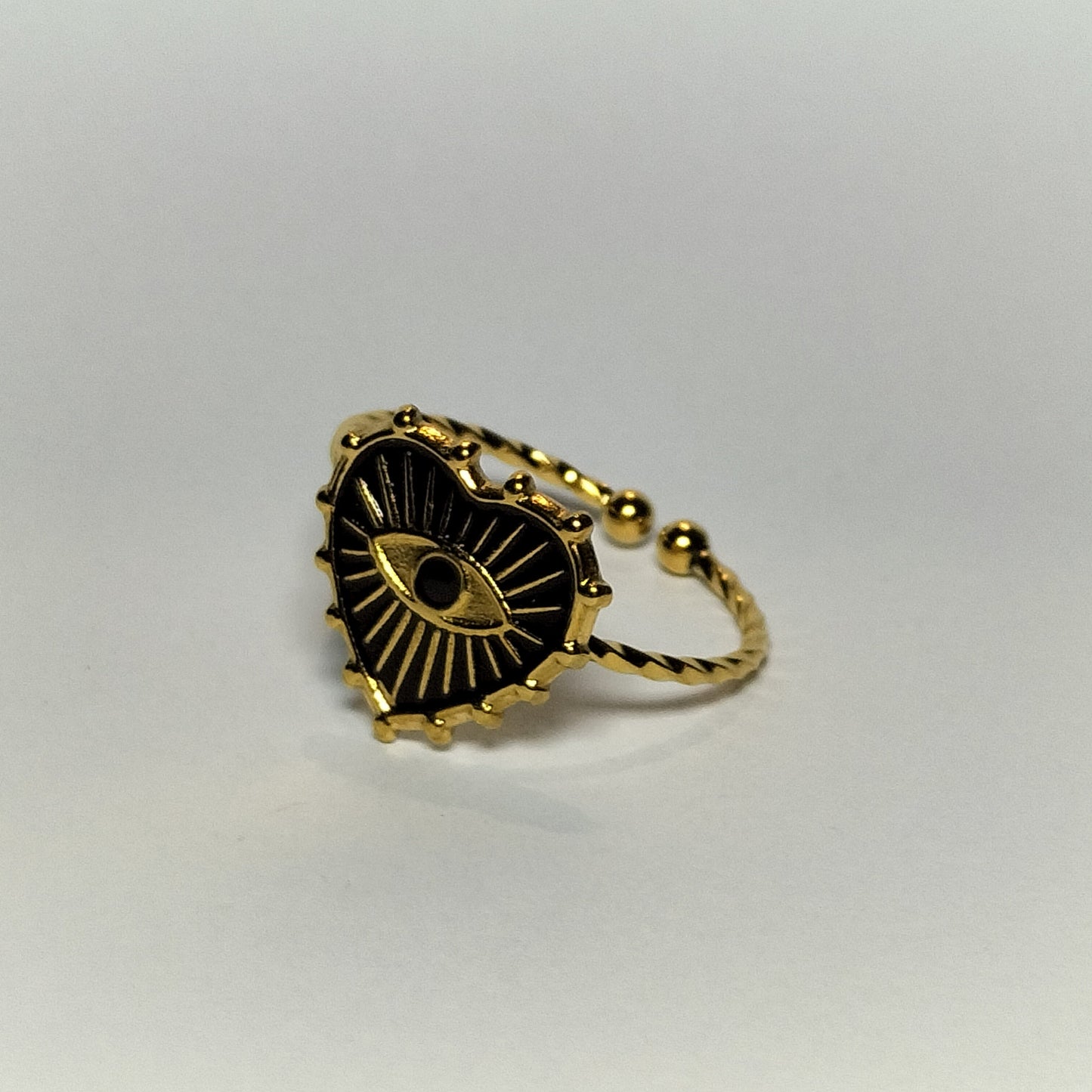 Omen Heart – Black Heart Ring