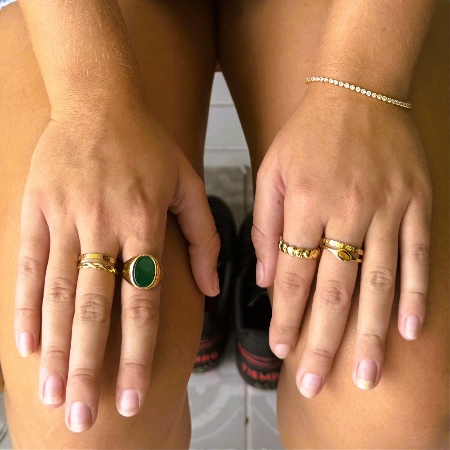 Verdant Crest – Gold-Plated Signet Ring