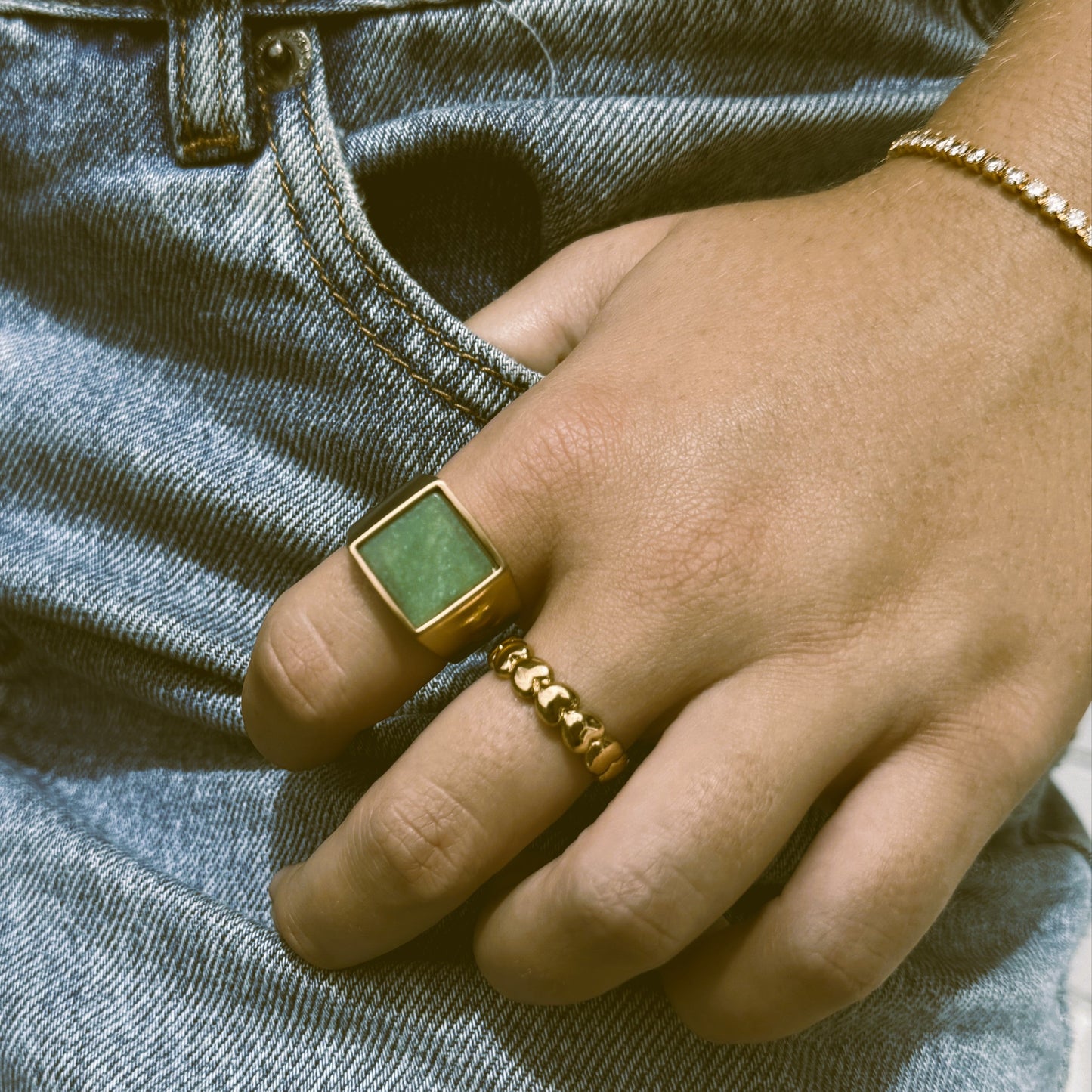 Lemoss Squared Signet Ring