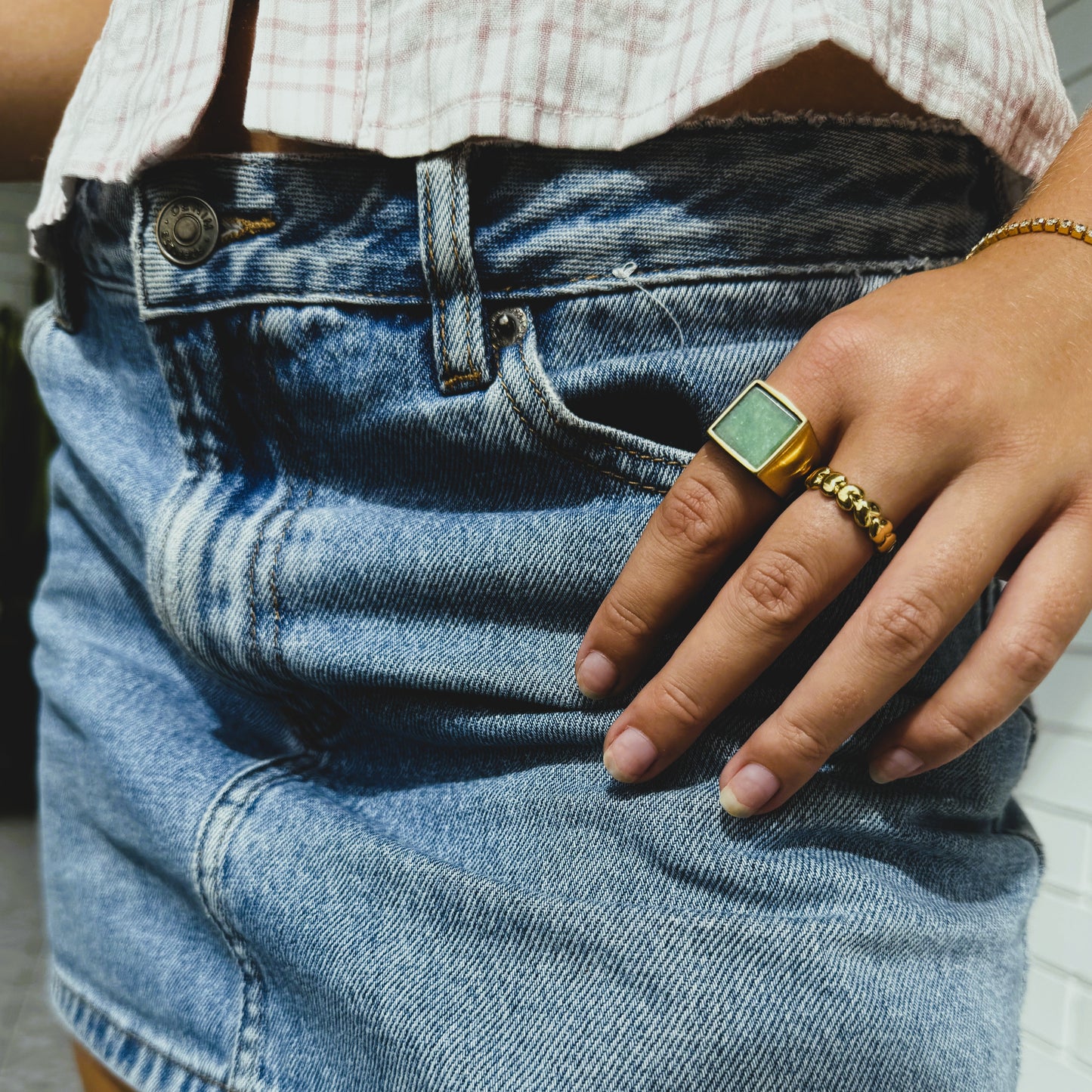 Lemoss Squared Signet Ring