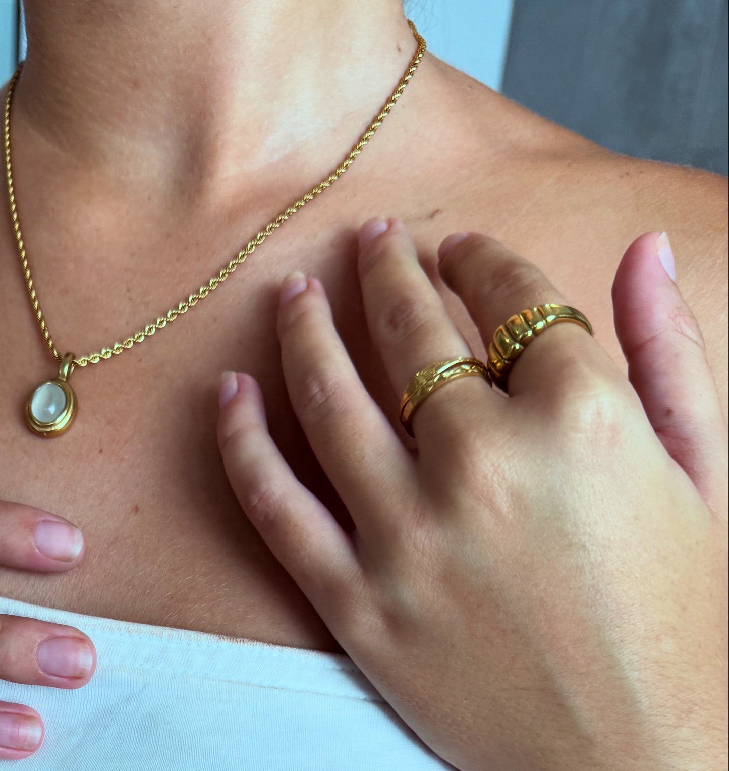 Pyramid Ring