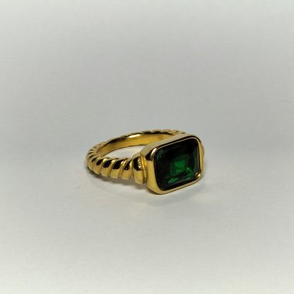 Zo's Ring